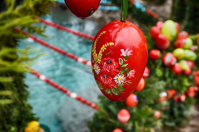 Tanti addobbi e idee per regali di Pasqua destinate ai vostri parenti ed amici. In negozio e online su tuttochic.it