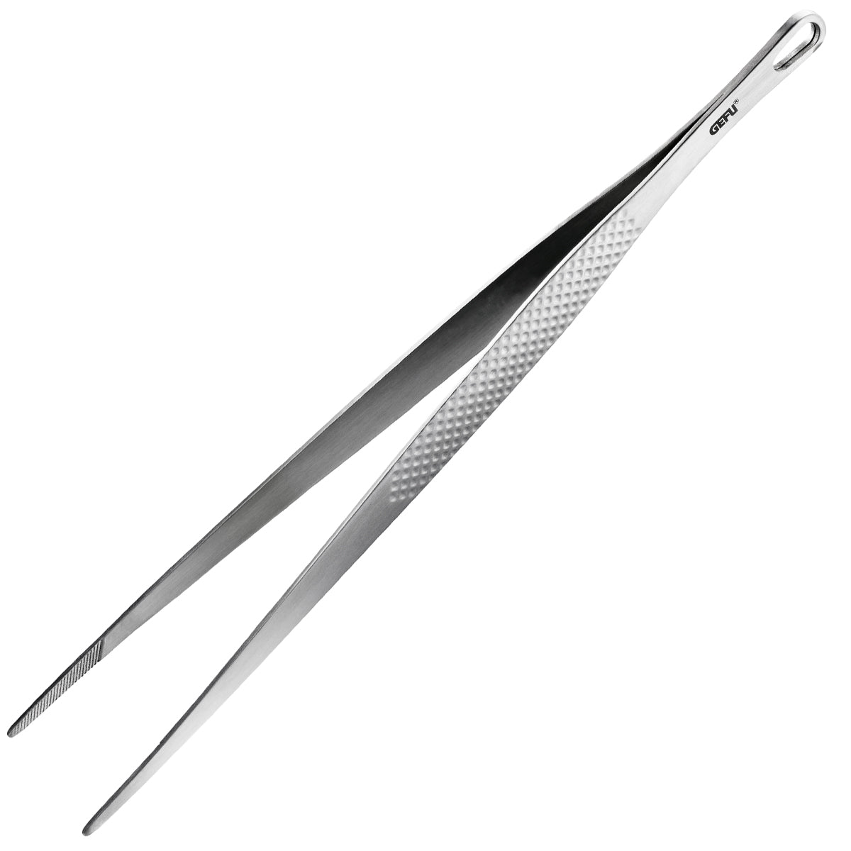 Realizzata in acciaio inox, la Pinza da cucina Esatto è ideale per lavori delicati in cucina e sulla griglia. Dimensioni: cm 30x1,8x5h Peso: 77 g. In negozio e online su tuttochic.it