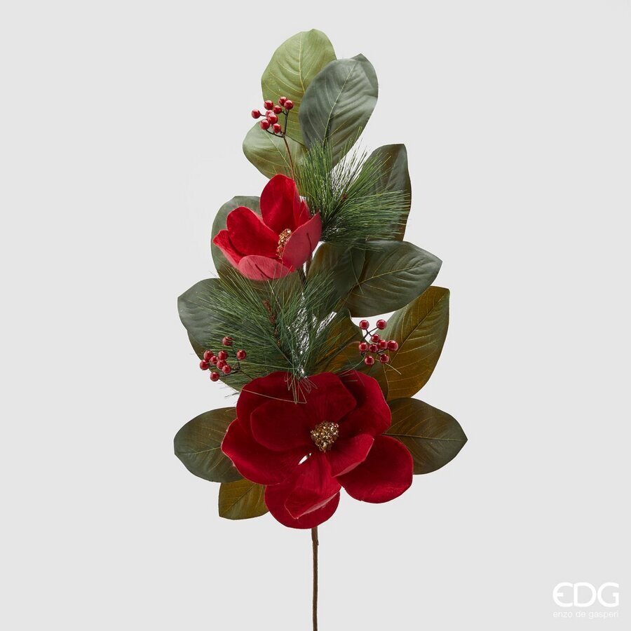 Realizzato in PVC con petali in tessuto/velluto rosso, bacche e aghi di pino, tutto artificiale. Ideale per abbellire ogni ambiente. Dimensioni: lunghezza cm 104. In negozio e online su tuttochic.it