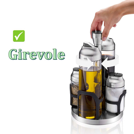Il set Ménage Kippo olio e aceto e spezie è l'accessorio indispensabile per ogni buon ospite. Funzionale, girevole ed elegante, è perfetto per condire in modo personalizzato dimensioni Ø 14,8 cm, alt. 23,6 cm• vetro borosilicato / acciaio inox pregiato / resina / silicone. In negozio e online su tuttochic.it