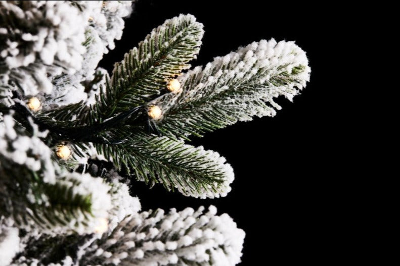 albero-natale-edg-pino-merano-innevato-180cm-led