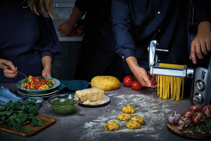 Accessorio per fettuccine 6mm per Assistant Original di Ankarsrum. In negozio e online su tuttochic.it