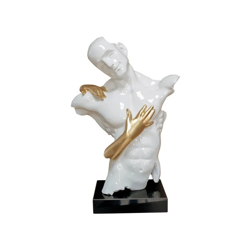 Scultura moderna "Il Mito dell'Amore" di Ambienti Glamour, busto maschile bianco con mani dorate, altezza 65 cm su base in marmo nero, Tutto Chic.