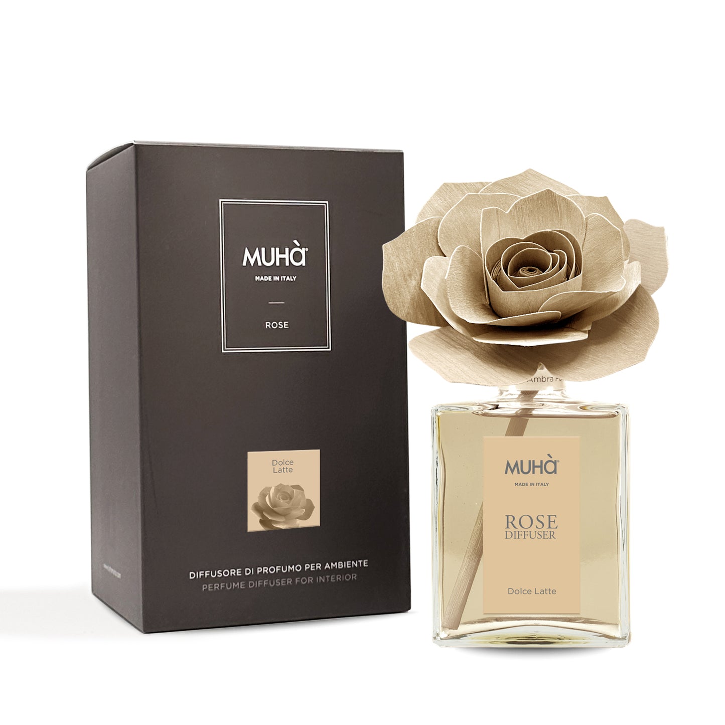 Profumatore d'ambiente in bottiglia di vetro con diffusore a forma di rosa in legno di betulla realizzato a mano. Completo di essenza 200 ml fragranza DOLCE LATTE. In negozio e online su tuttochic.it