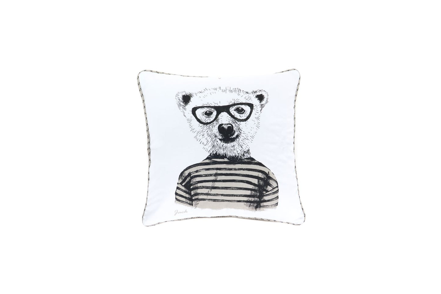 Cuscini "My Friend's Home"! Realizzati in puro cotone, disponibili in due decori: George il panda e Jack l'orso. Dimensione singolo cuscino: 40×40 cm. In negozio e online su tuttochic.it