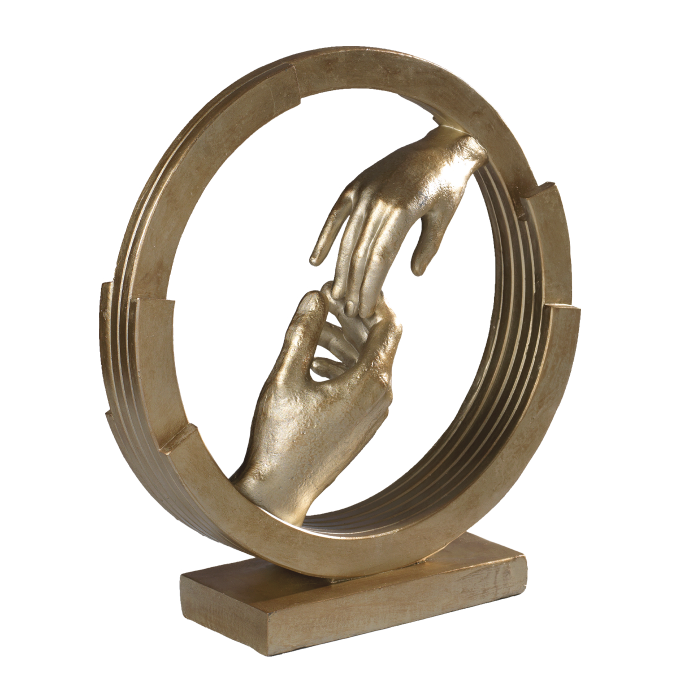 Scultura stampata in resina color oro satinato di mani in un cerchio . Dimensioni: cm 35,5 x 11,5 x 38 h. In negozio e online su tuttochic.it