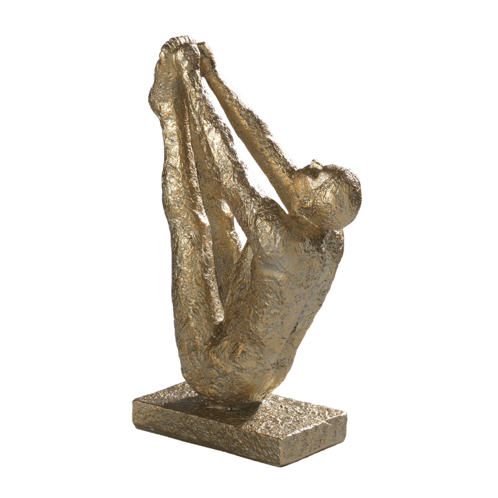 Scultura stampata in resina color oro satinato di uomo che fa yoga. Dimensioni: cm 17,5 x 10 x 29,5 h. In negozio e online su tuttochic.it
