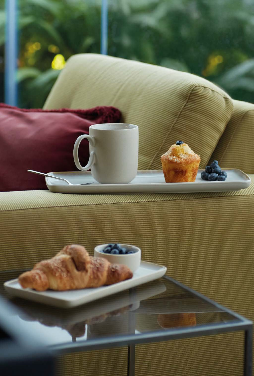 Esalta il tuo caffè con la Mug Arpeggio avorio! Realizzata in gres porcellanato Capacità: 400 ml. In negozio e online su tuttochic.it