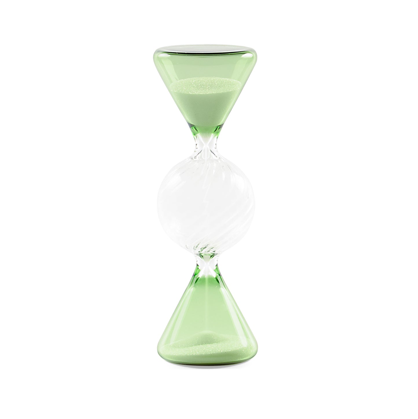 La Clessidra Caramella "Scorrendo" è un'elegante ed esclusiva creazione di Rituali Domestici realizzata in pregiato vetro borosilicato con delicate sfumature di colore verde. La sua forma fluida e sinuosa ricorda un flusso di tempo inarrestabile. Dimensioni: Ø 5 x 16 h cm. In negozio e online su tuttochic.it