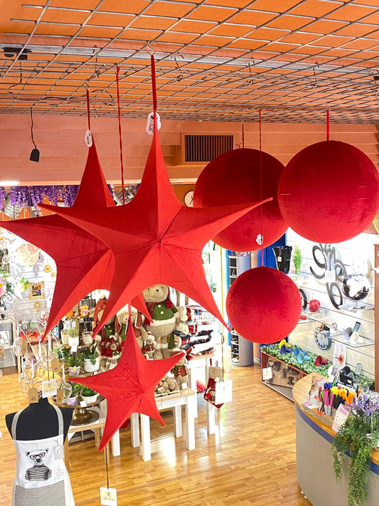 Palla decorativa in velluto rosso – La Giostra di Amelie 3 misure disponibile