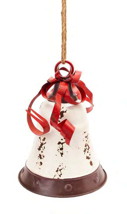 Realizzata in metallo, questa campana perfettamente suonante è adornata con un effetto antichizzato