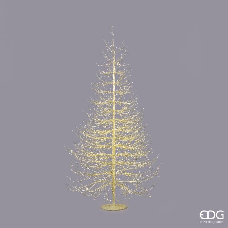 Albero Faggio Rich, alto 210 cm, è realizzato in metallo color oro con una raffinata forma conico-piramidale con 2690 luci LED