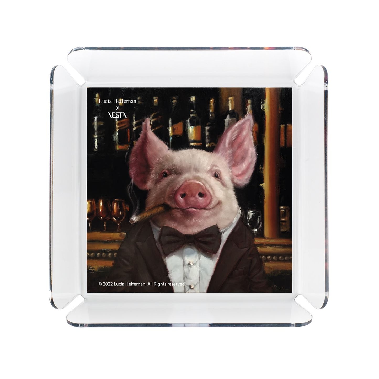 L’iconico vuotatasche Vesta in cristallo acrilico diventa un oggetto ironico grazie alle immagini del fantastico mondo animale di Lucia Hefferrnan. Dimensioni: cm18x18 cm spessore 4 mm. In negozio e online su tuttochic.it