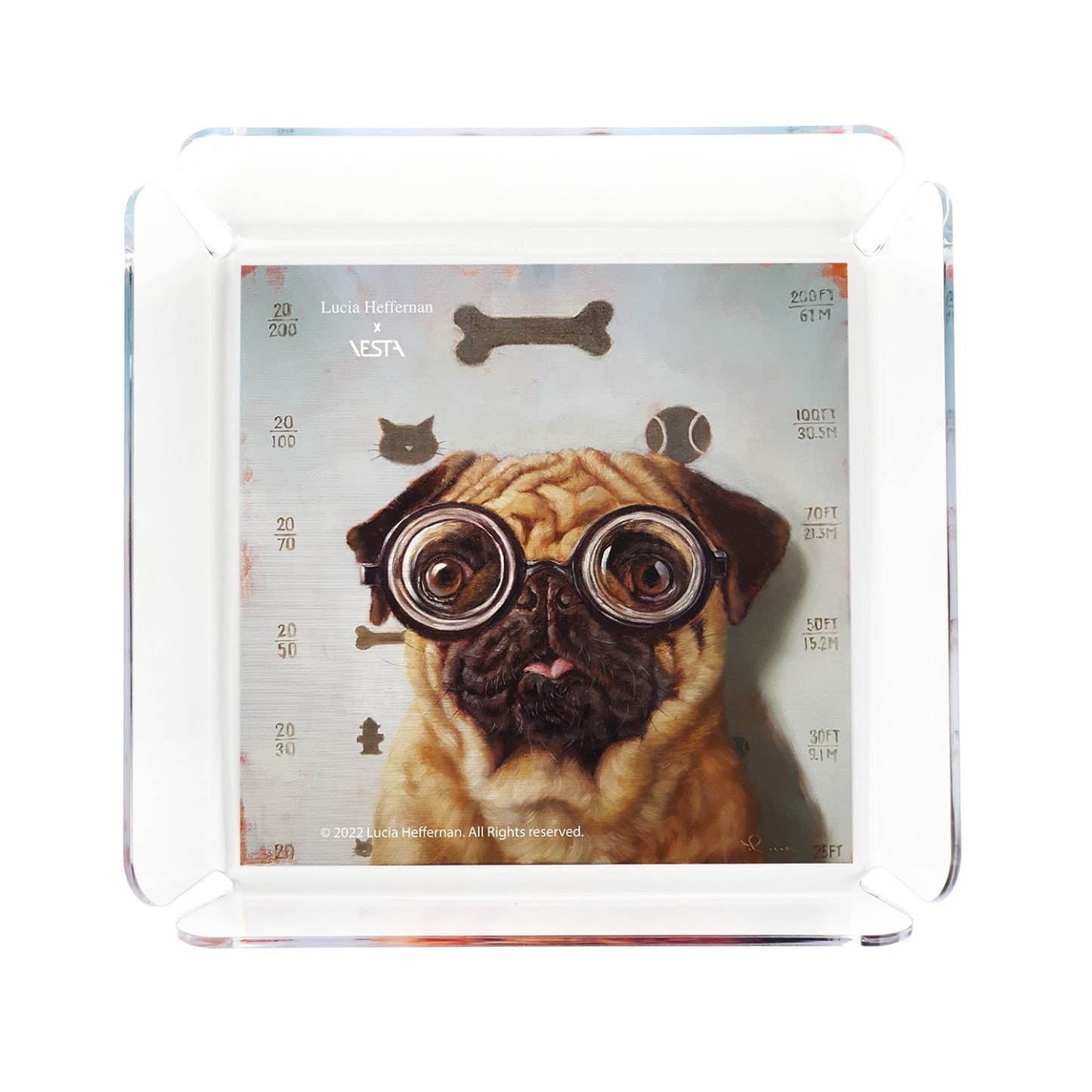 L’iconico vuotatasche Vesta in cristallo acrilico diventa un oggetto ironico grazie alle immagini del fantastico mondo animale di Lucia Hefferrnan. Dimensioni: cm18x18 cm spessore 4 mm. In negozio e online su tuttochic.it