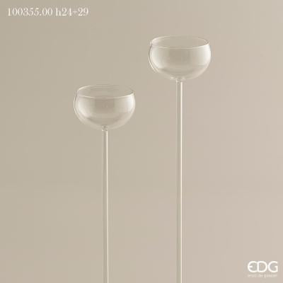 Set di 2 portacandele (candele tea lights) in vetro trasparente. Ideali da inserire in giardini, in vasi di piante o in composizioni varie. Di due altezze diverse; cm 24 e cm 29. In negozio e online su tuttochic.it