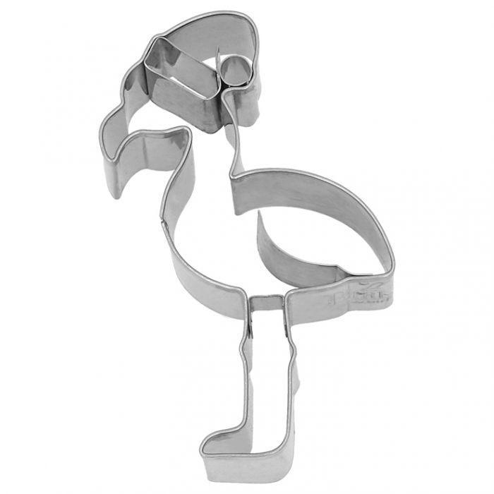 Tagliabiscotti Fenicottero di Natale, con goffratura interna, in acciaio inox 10 cm, lavabile in lavastoviglie. Hai mai decorato il tuo albero di Natale con i tagliabiscotti? No? È giunto il momento! Attacca un nastro decorativo al tagliabiscotti e appendi le forme all'albero. In negozio e online su tuttochic.it
