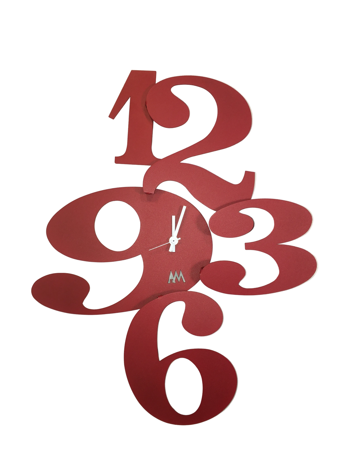 Orologio da parete simpatico e divertente, in metallo di colore rosso , facile da collocare in ogni ambiente. Dimensioni: 40 x 49h. In negozio e online su tuttochic.it