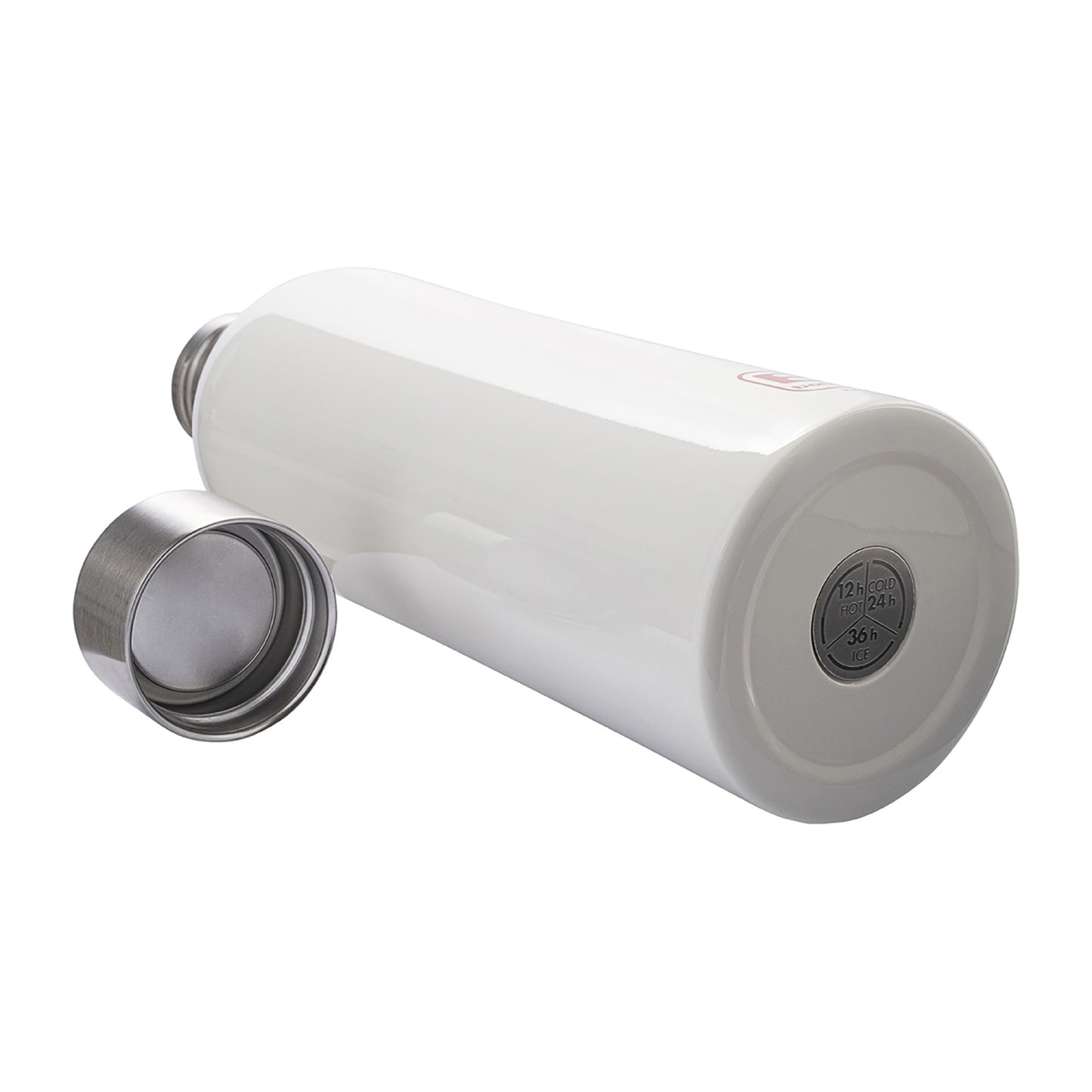 Bottiglia TWIN 800ml(27.051 US fl.oz.) bianco lucido. Tappo finitura satinata. Mantiene i liquidi caldi per 12 ore, freddi per 24 e il ghiaccio per 36 ore. Realizzata in acciaio inox 18/10, a doppia parte sottovuoto e con uno speciale rivestimento in rame tra le due pareti. In negozio e on line su tuttochic.it