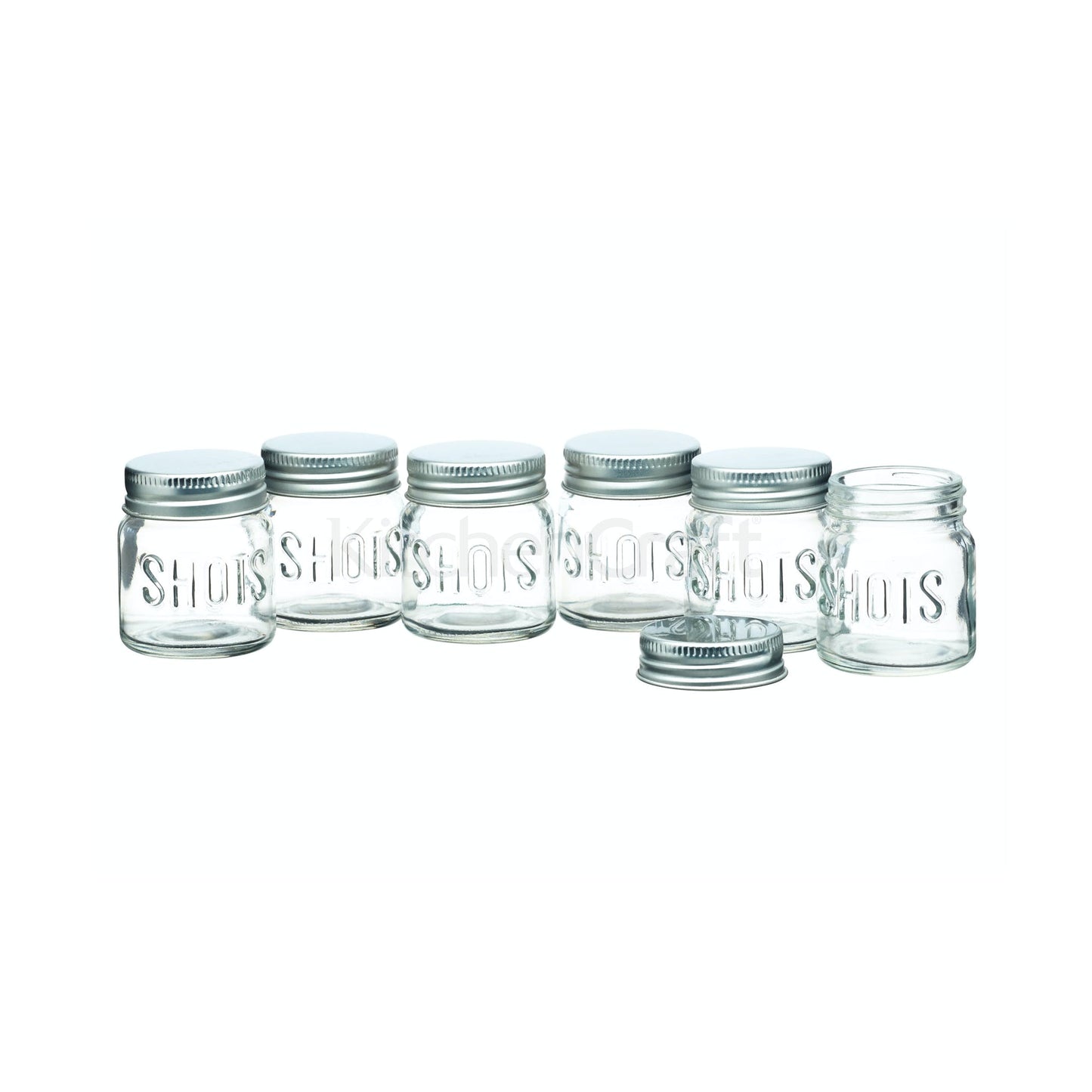 Set di sei barattoli in vetro trasparente da 60 ml. Perfetto per l'uso alle feste, il design tradizionale e i coperchi a vite argentati sono un modo sicuro per stupire i tuoi amici e la tua famiglia. Il modo perfetto per servire i tuoi liquori preferiti.