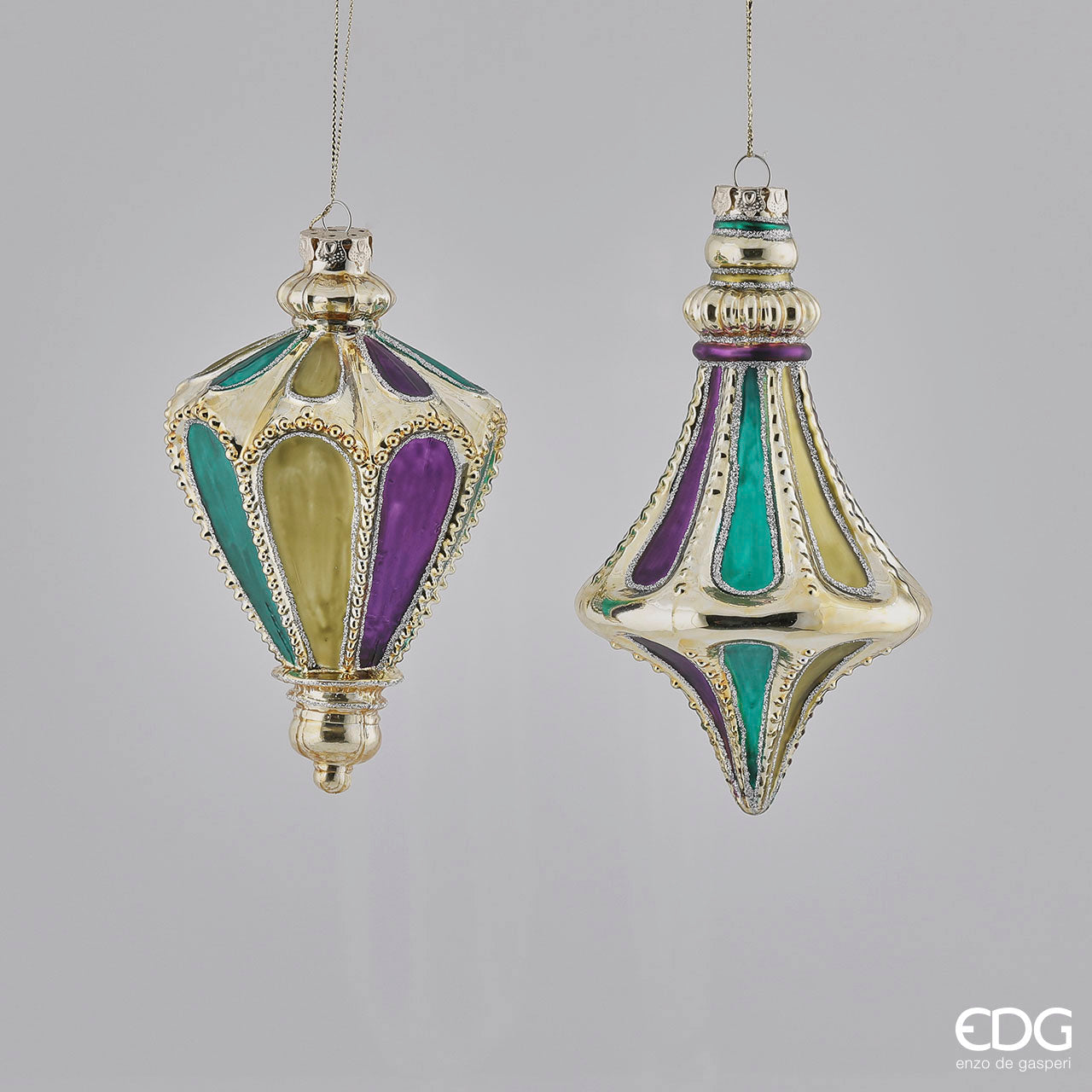 Decorazione per albero in vetro tile cm. 14 assortite. In negozio e online su tuttochic.it