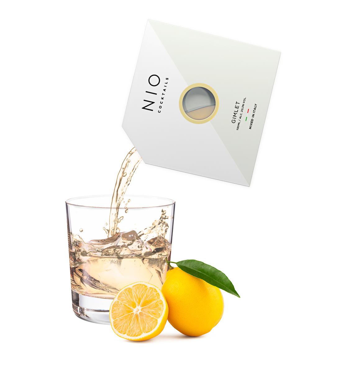 Cocktail Gimlet un classico mix di gin Tanqueray e lime. Fresco, sapido, aromatico.I cocktail NIO sono creati su ricetta di Patrick Pistolesi, miscelati artigianalmente in Italia con i migliori spirit al mondo e confezionati in packaging di design 100% riciclabile.