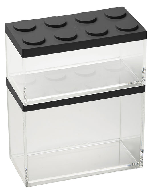Barattolo contenitore ermetico in acrilico trasparente con coperchio in stile Lego, assemblabili e modulabili. Utilizzabili non solo in cucina, lavabili in lavastoviglie, idonei al contatto alimentare. Dimensione: cm.10 x 20 x h 10,5 Capacità: lt.1,5 Colore: nero Made in Italy