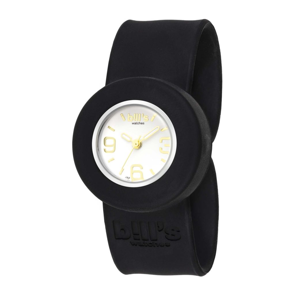 Per grandi e piccini, questo orologio impermeabile con un diametro di 24 mm fa appello ai polsi delle mamme così come a quelli dei loro bambini. I suoi braccialetti intercambiabili portano a un numero infinito di combinazioni.