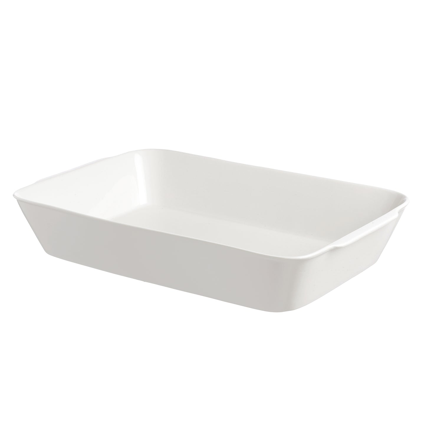 Teglia rettangolare stondata in porcellana bianca. Dimensioni: 25x39xh5 cm Lavabile in lavastoviglie Utilizzabile in microonde Utilizzabile in forno tradizionale. In negozio e online su tuttochic.it