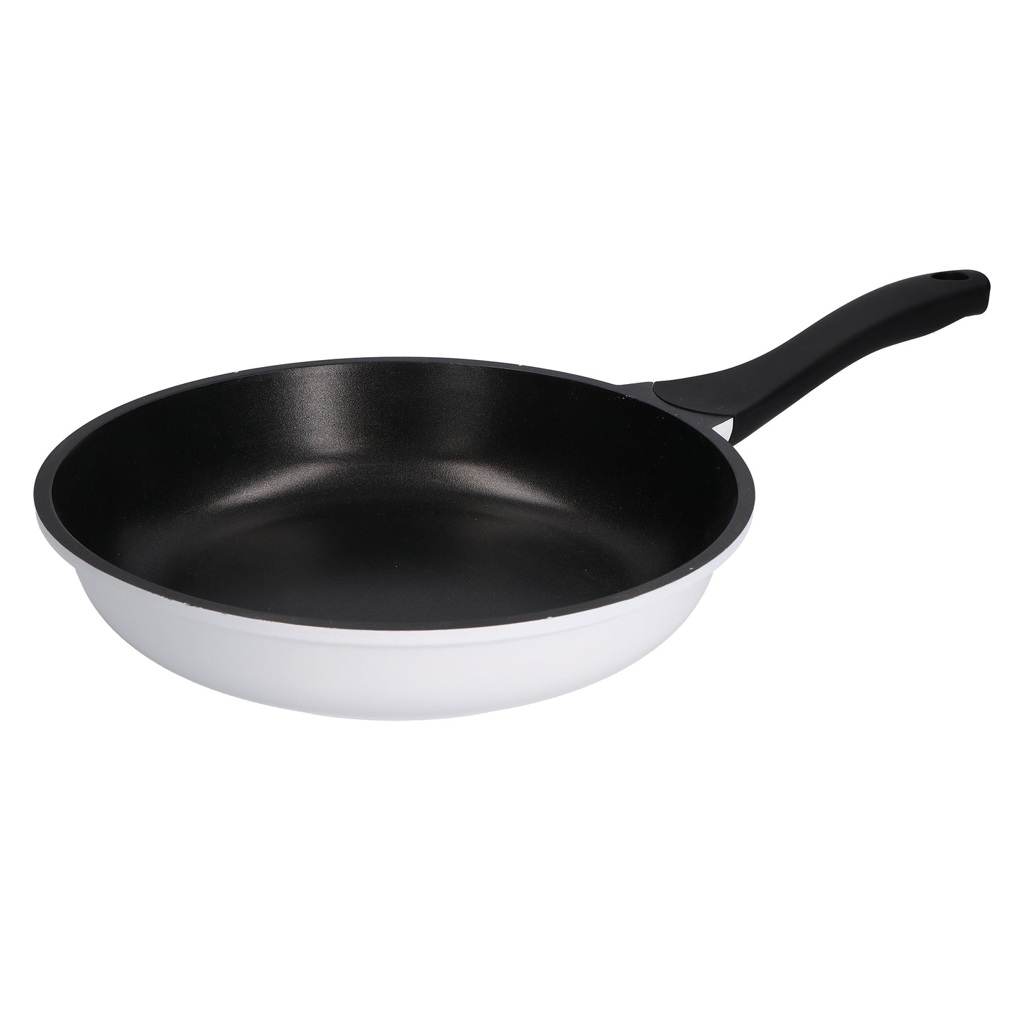 Padella in alluminio antiaderente con fondo esterno di colore bianco e interno di colore nero. Dimensioni: diametro padella cm 28 FONTI DI CALORE Vetroceramica alogena radiante Piastra elettrica Induzione Gas Lavabile in lavastoviglie. In negozio e online su tuttochic.it