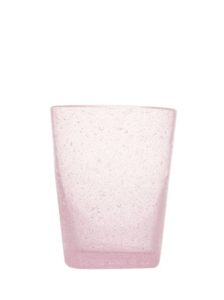 Bicchiere in vetro soffiato, colorato e lavorato a mano con effetto bollicine. Divertiti a colorare la tua tavola scegliendo il colore e la quantità da acquistare. La soffiatura fa sì che ogni bicchiere sia leggermente diverso l'uno dall'altro. Capacità cl 30. In negozio e online su tuttochic.it