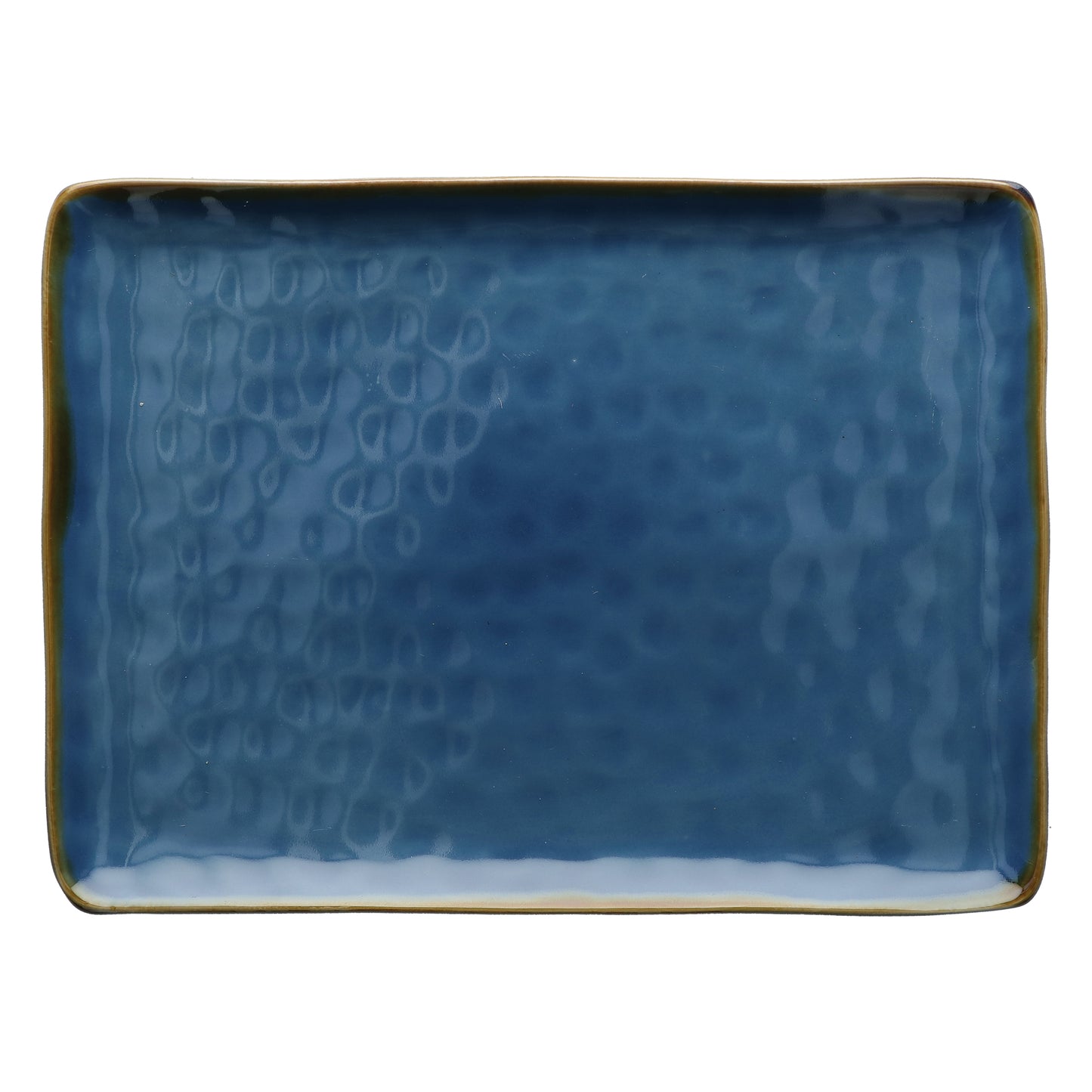 Vassoio rettangolare in porcellana di colore blu avio. Colori e forme moderne si mescolano con armonia ed elementi della tradizione. Dimensioni: cm 36 x 26,5. In negozio e online su tuttochic.it