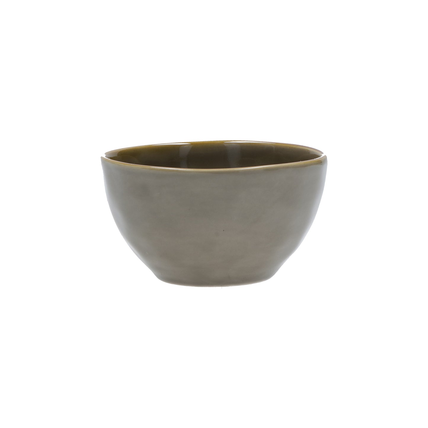 Coppetta in porcellana di colore grigio tortora. Colori e forme moderne si mescolano con armonia ed elementi della tradizione. Dimensioni: cm Ø 11 x 6 h Materiali: Stoneware Lavabile in lavastoviglie Utilizzabile in microonde. Non Utilizzabile in forno tradizionale. In negozio e online su tuttochic.it
