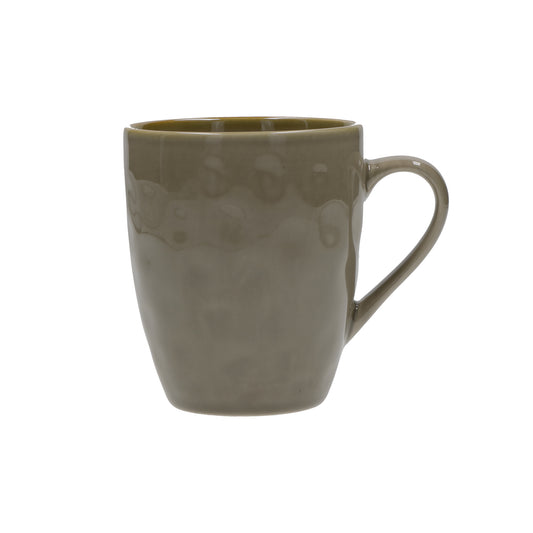 Mug in porcellana. Colori e forme moderne si mescolano con armonia ed elementi della tradizione. Dimensioni: 430 cc Materiale: Stoneware. Lavabile in lavastoviglie. Utilizzabile in microonde. In negozio e online su tuttochic.it