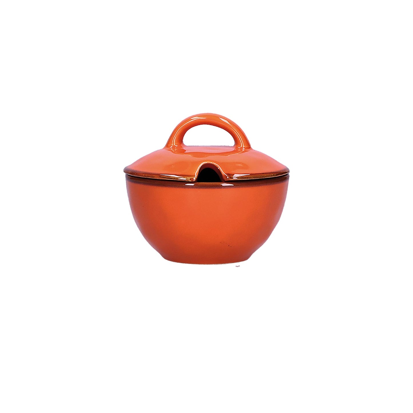 Zuccheriera con coperchio in porcellana di colore arancione. Colori e forme moderne si mescolano con armonia ed elementi della tradizione. Dimensioni: Ø 11 cm, 250 cc Materiali: Stoneware Lavabile in lavastoviglie Utilizzabile in microonde. In negozio e online su tuttochic.it
