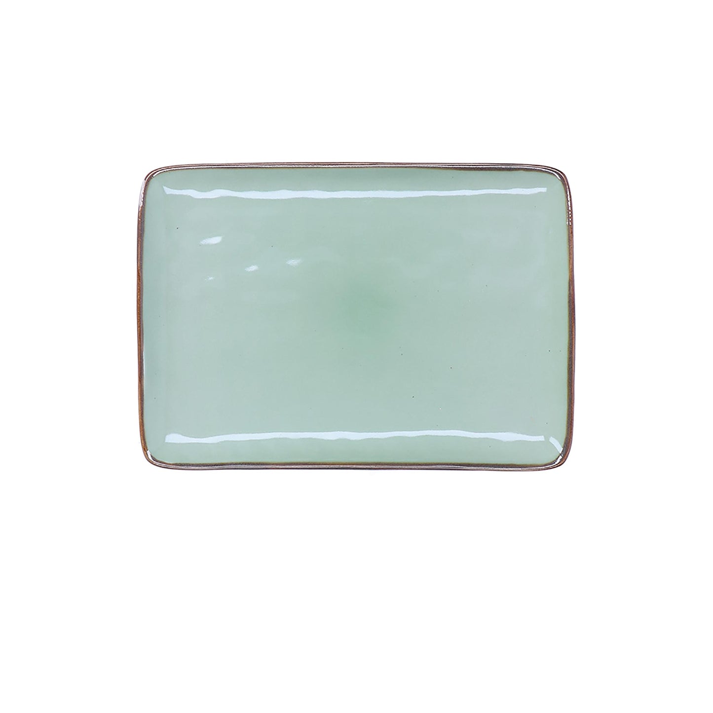 Vassoio rettangolare in porcellana di colore tè verde. Colori e forme moderne si mescolano con armonia ed elementi della tradizione. Dimensioni: cm 27 x 19 Materiali: Stoneware Lavabile in lavastoviglie Utilizzabile in microonde. In negozio e online su tuttochic.it