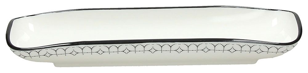 Vassoietto rettangolare in ceramica decorata di colore bianco e nero. Dimensioni: cm 29 x 10. Per alimenti, utilizzabile in lavastoviglie e microonde. In negozio e online su tuttochic.it