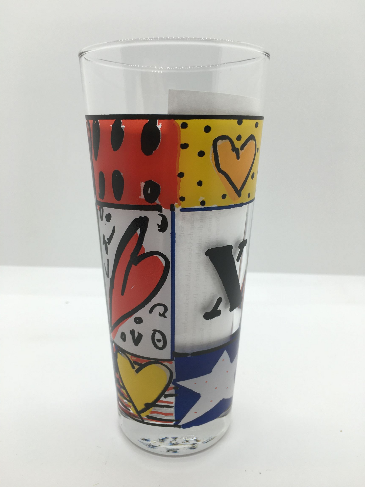 Bicchiere in vetro con decoro progettato da Roger Selden nel 2002, Edizione Limitata, della linea "Smoking Xclusive" di Ritzenhoff. Dimensioni: mm 68 x 150 h, capacità 0,25 lt