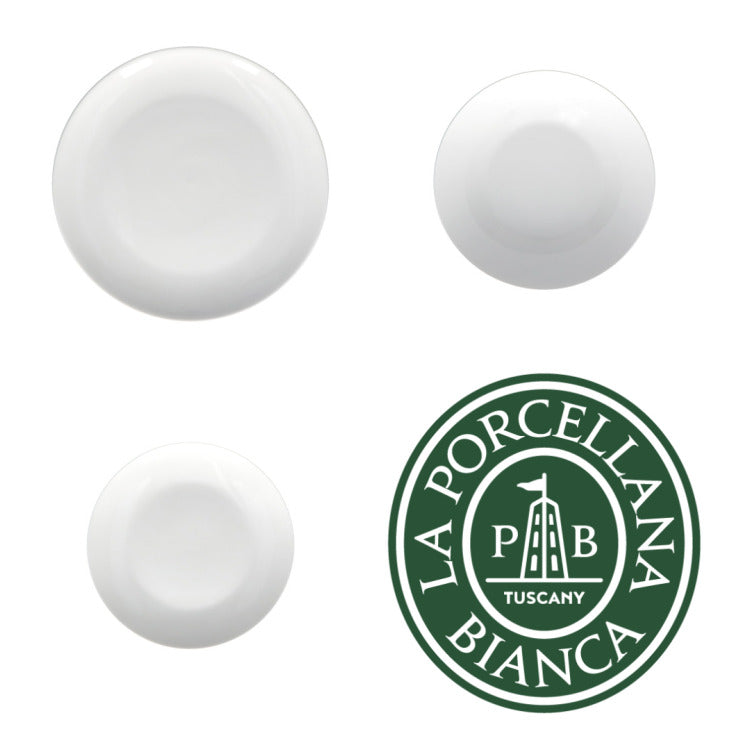 Confezione di 12 piatti da tavola in pregiata porcellana Bone China bianca composto da: 4 piatti piani ø cm 27, 4 piatti fondi ø cm 23, 4 piatti frutta ø cm 20. Lavabile in lavastoviglie Utilizzabile in microonde Utilizzabile in forno tradizionale. In negozio e online su tuttochic.it