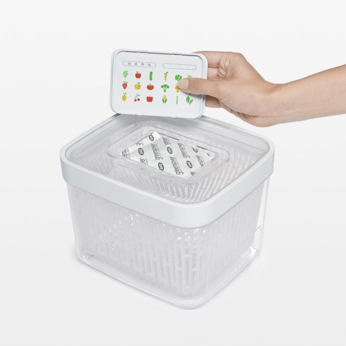 Frutta e verdura emettono naturalmente gas etilene, che causa il deterioramento prematuro. I filtri a carbone potenziati e atossici di GreenSaver aiutano a mantenere i prodotti freschi assorbendo il gas etilene. Ogni filtro dura 90 giorni, offrendoti un anno di freschezza da una confezione da 4 pz. tuttochic.it