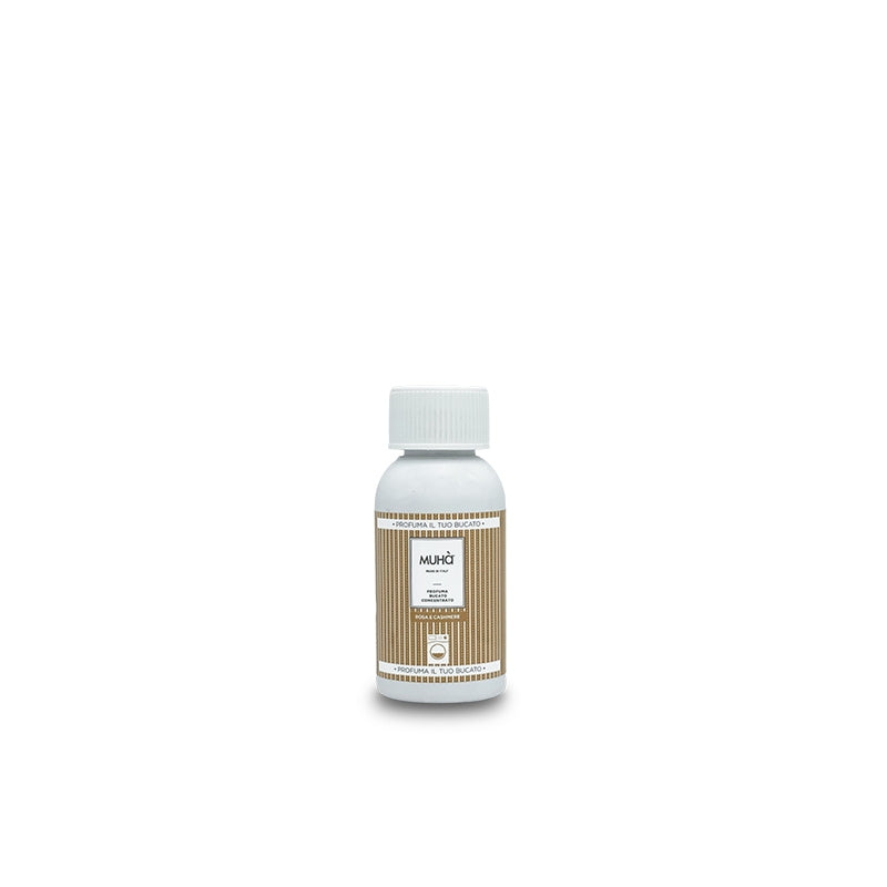 Prodotto profuma bucato concentrato da 100 ml che dona ai tuoi capi un profumo persistente e duraturo nel tempo. Fragranza ROSA E CASHMERE. Non contiene parabeni. In negozio e online su tuttochic.it