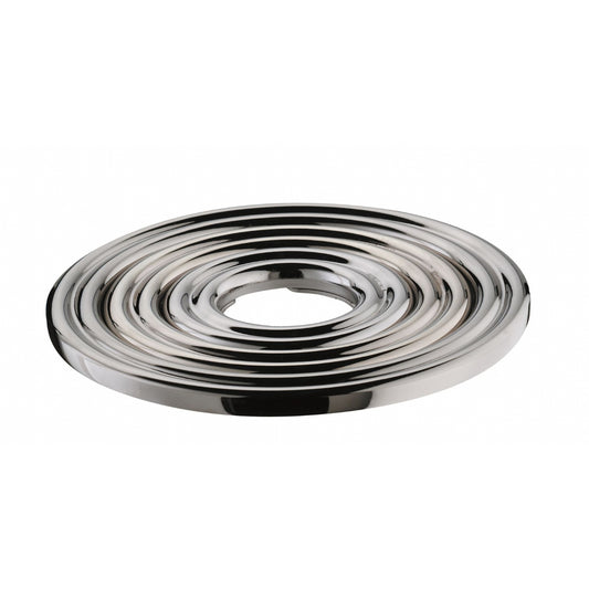 Sottopentola composto da tre pezzi che si inseriscono l'uno nell'altro. Un design puro, dal fascino discreto e minimale che vuole risaltare l'acciaio. In negozio e online su tuttochic.it