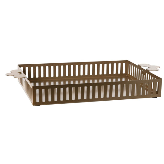 Il vassoio grande Old è realizzato in metallo colorato e adornato con eleganti maniglie laterali, conferendo un tocco di raffinatezza tipico della collezione Old. Dimensioni: 31 x 34,5 x 6 H cm Prodotto in Italia. In negozio e online su tuttochic.it