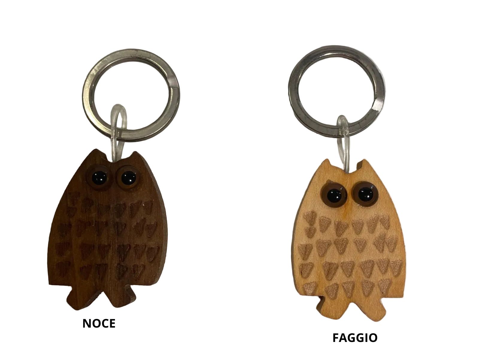 Portachiavi in legno massello di noce scuro e faggio naturale sagomato a forma di gufo con incisioni modello Henri Gufetto di Legnomagia.