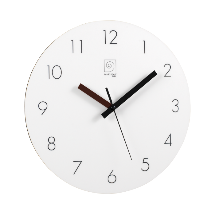 Questo orologio da parete in legno con superficie frontale lucida e colorata Funziona con 1 batteria stilo (inclusa) Dimensioni: cm Ø 30. In negozio e online su tuttochic.it