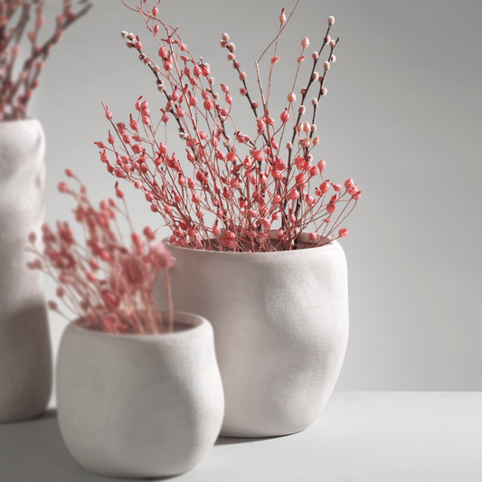 Vaso in ceramica bianca opaca Mascagni Casa Ø 24 x H 22, cm con rami decorativi rosa

