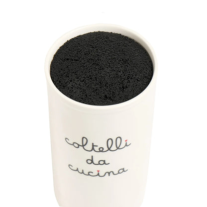 Il Portacoltelli Coltelli da cucina in gres porcellanato di colore bianco e interno in polipropilene, Dimensioni: ø 12,5 x h 24 cm. In negozio e online su tuttochic.it