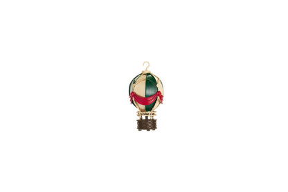 Mongolfiera decorativa in metallo verde, crema e rossa h 14,5 cm, stile vintage toys Nuvole di Stoffa, da appendere o poggiare, Tutto Chic.