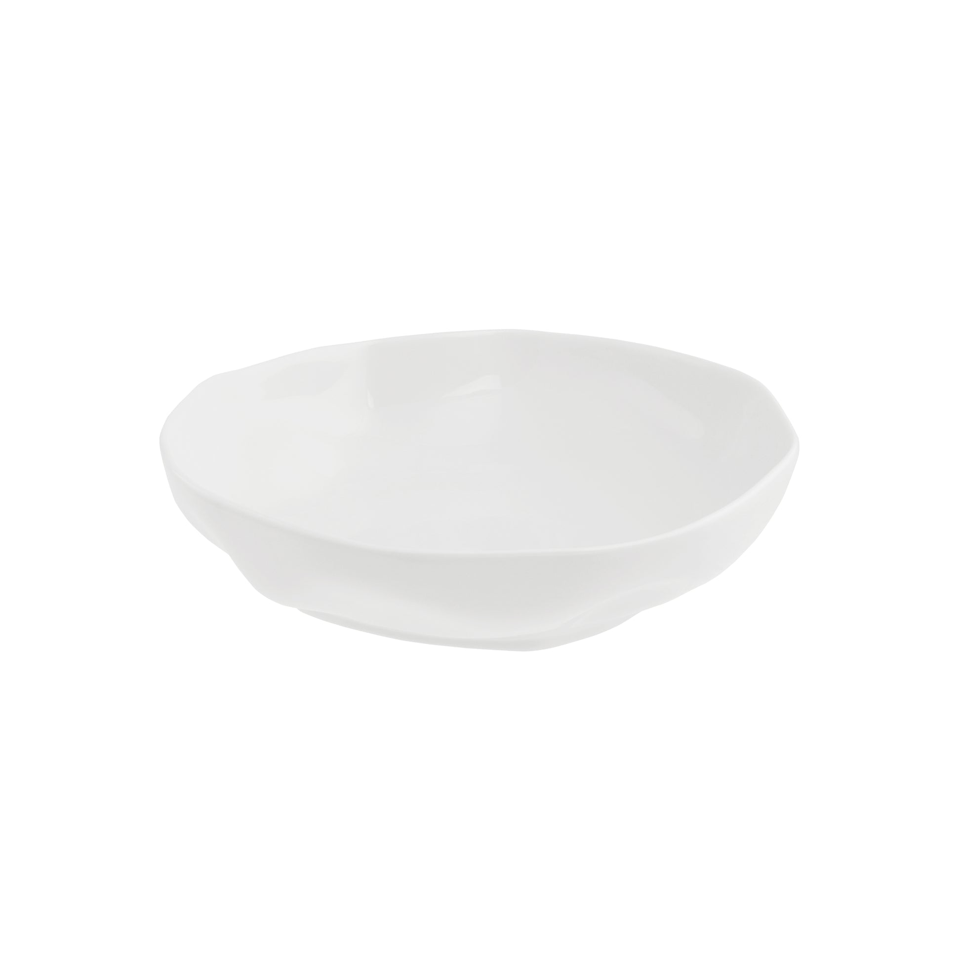 Set di 6 piatti fondi realizzati in porcellana bianca di alta qualità, con una finitura materica. In negozio e online su tuttochic.it