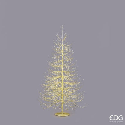 Albero Faggio Rich, alto 180 cm, è realizzato in metallo color oro con una raffinata forma conico-piramidale con 1940 luci LED