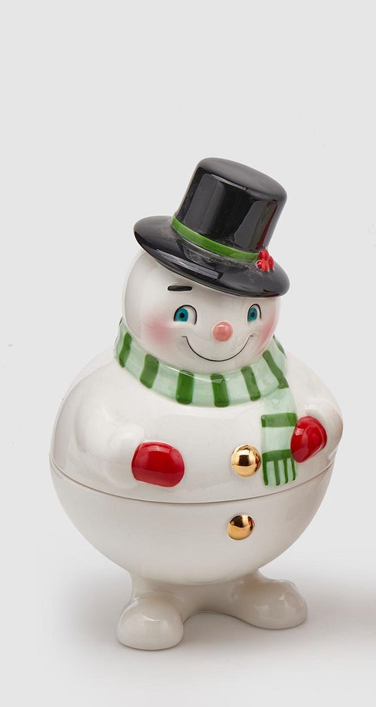 Contenitore Biscottiera Pupazzo di neve in ceramica decorata. Dimensioni: cm Ø 13 x 22 h. In negozio e online su tuttochic.it